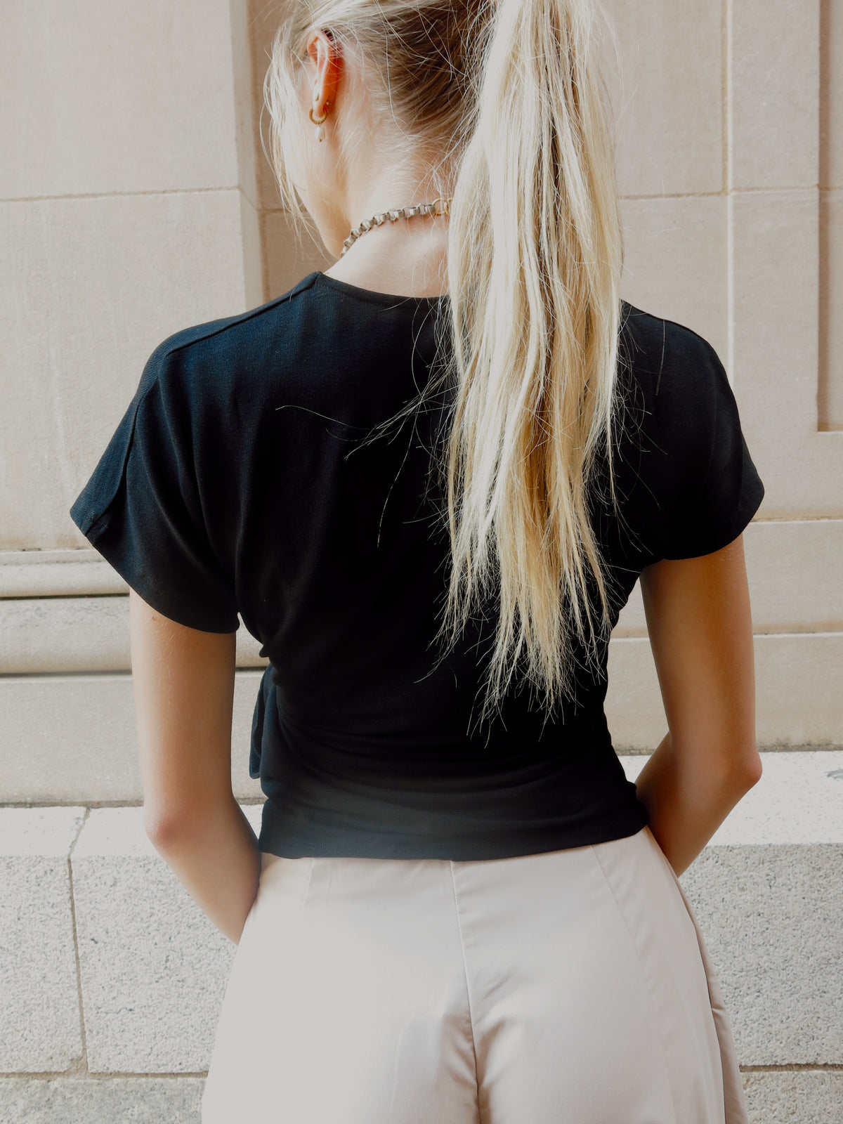 Knotted Tie Knit Top - Black