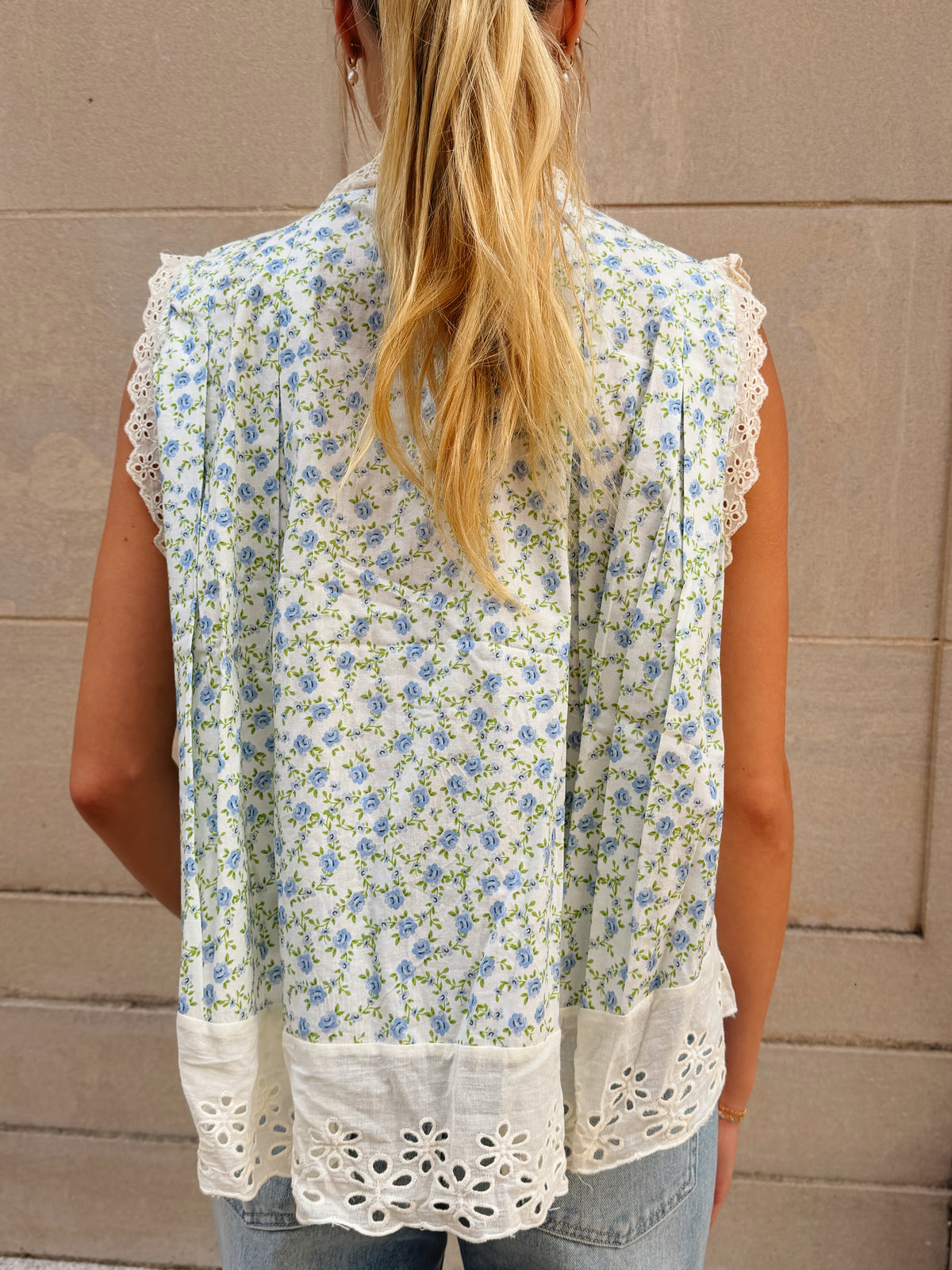 Floral Eyelet Trim Flowy Top